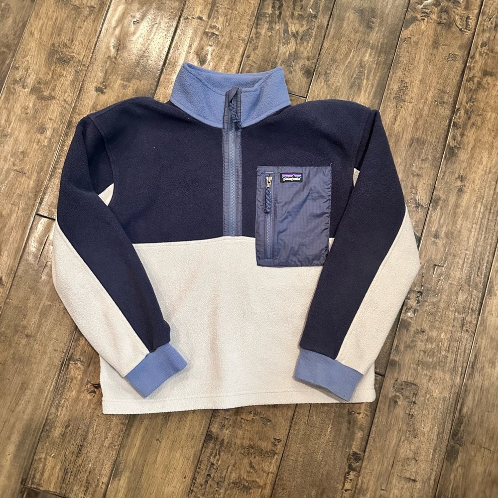Patagonia Kids Sweater - Navy and Cream